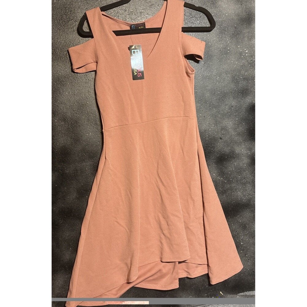 Dusty Rose Pink Cold Shoulder Dress Size Juniors Medium Summer Beach NWT